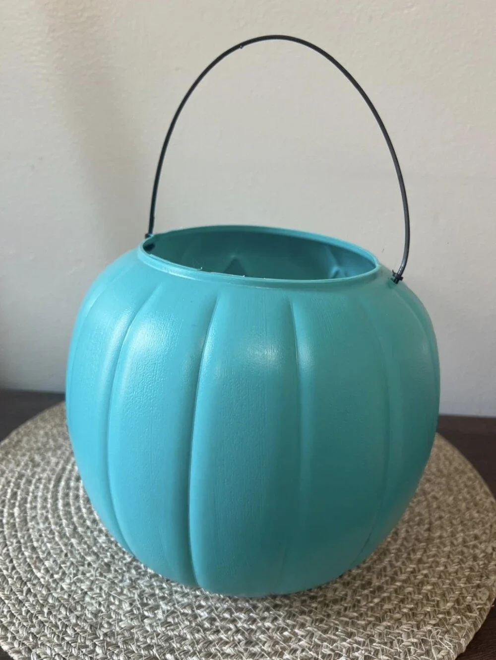 Halloween Pumpkin Teal JOL Blow Mold Bucket Pail Trick-or-Treat.